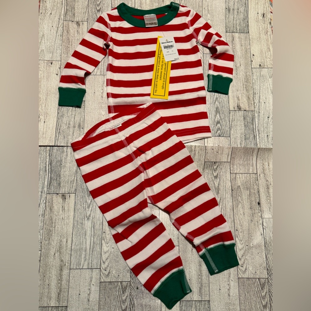 Hanna Andersson stripped holiday pajamas 12-18 months NWT